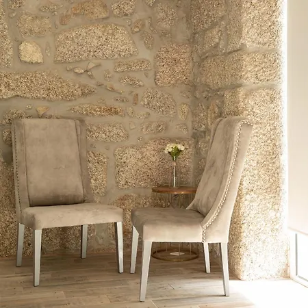 Casa Da Pontelha By Geres Casas *