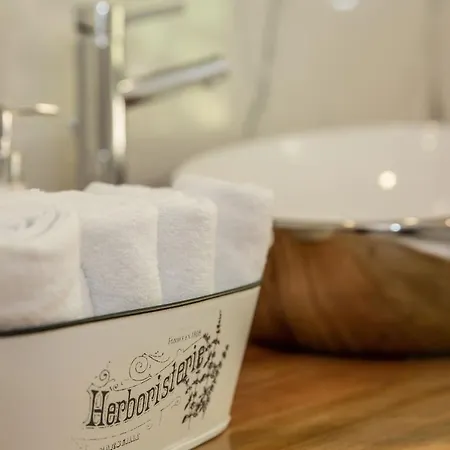 Casa Da Pontelha By Geres Casas