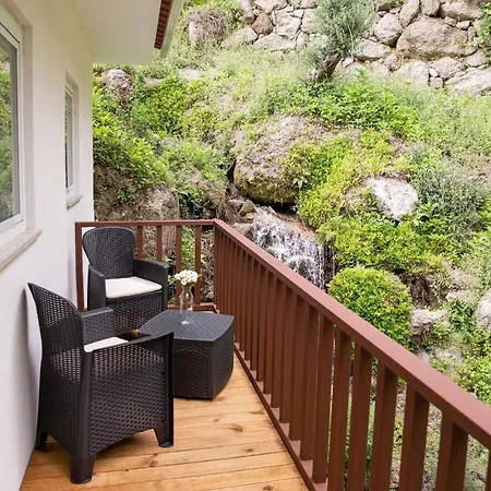 Casa Da Pontelha By Geres Casas *