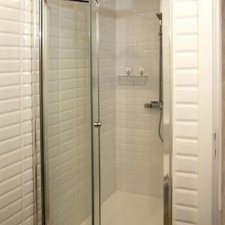 Casa Da Pontelha By Geres Casas 테라스 드 부로