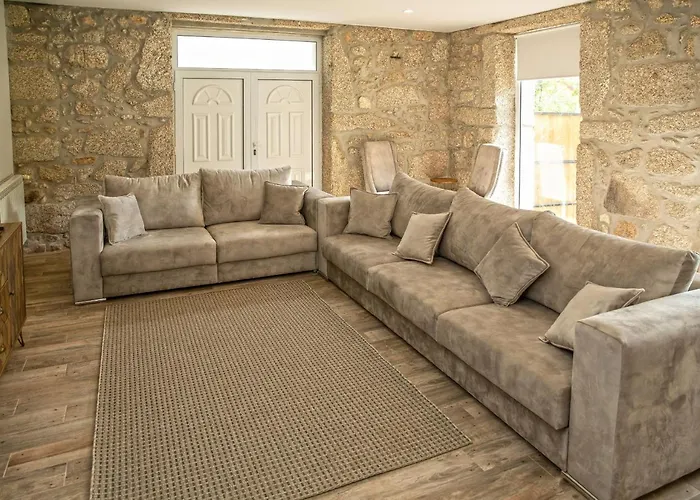 Casa Da Pontelha By Geres Casas