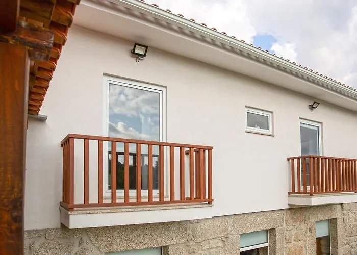 Villa Casa Da Pontelha By Geres Casas *