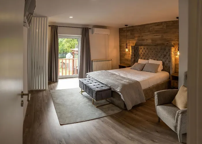 Vila Casa Da Pontelha By Geres Casas