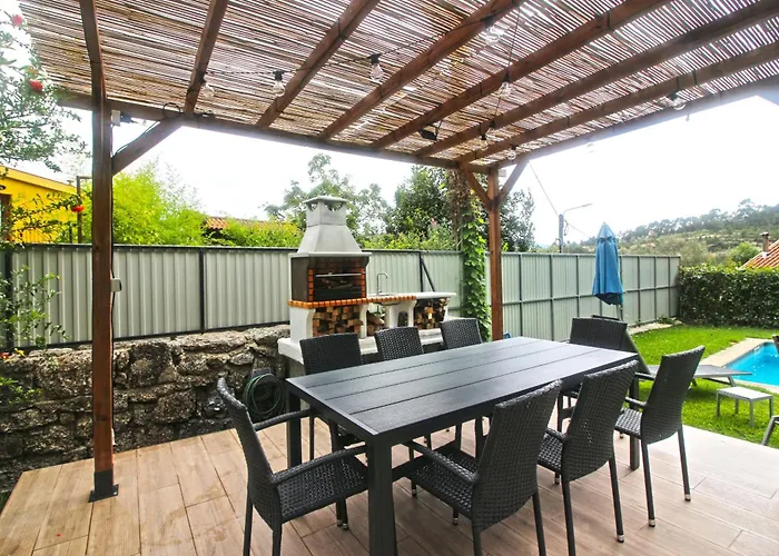 Casa Da Pontelha By Geres Casas Vila *